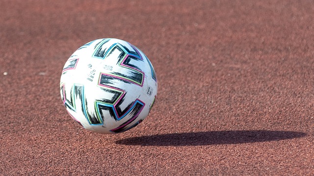 员结构的一 员结构的一